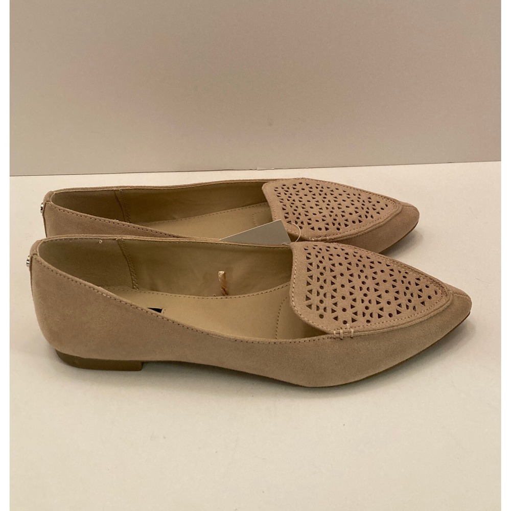 NWT JONES NEW YORK Flat Shoes Womens 7M Beige Samantha Faux Suede Slip On Light - Picture 3 of 10